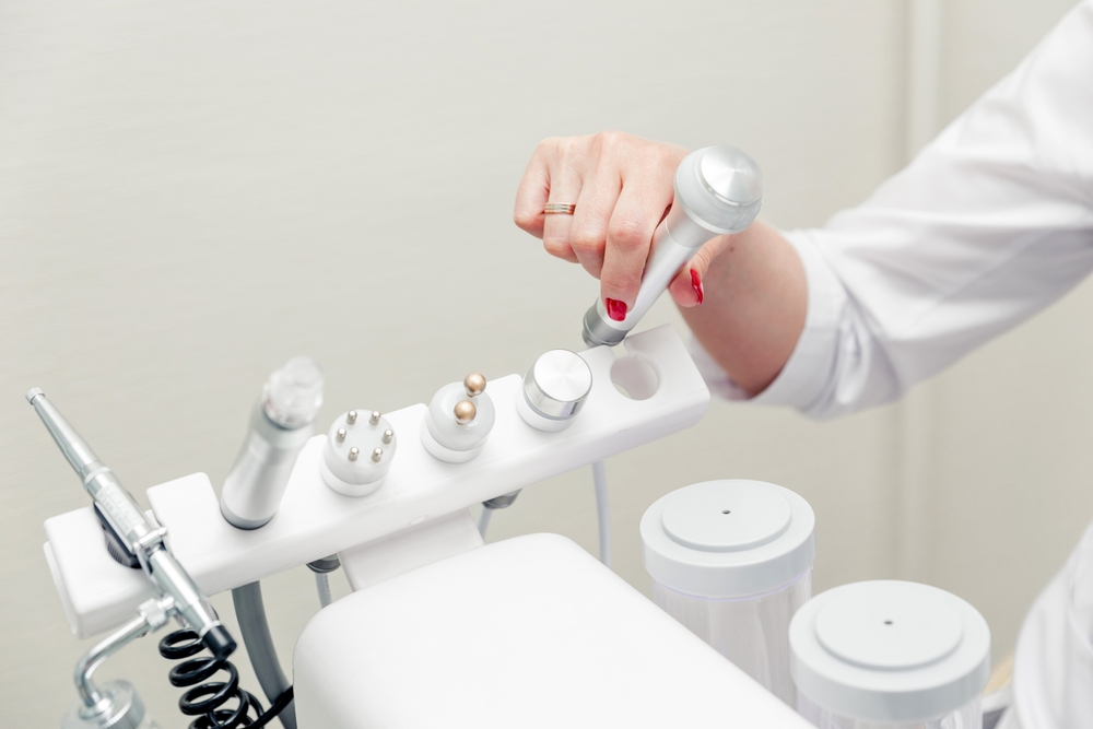 Jak wybrać profesjonalne urządzenia do salonu kosmetycznego?